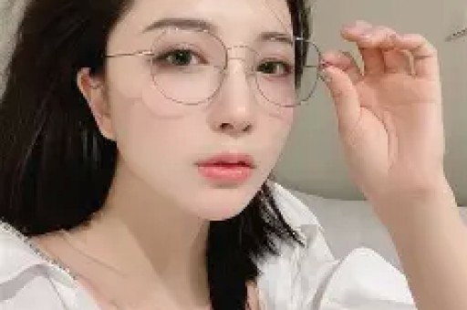 资讯中心：网络红人--快科技--科技改变未来