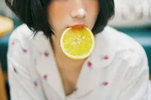 继李易峰后网红湾湾爆料其他艺人1万多字272张照片曾受威胁