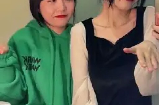 文章抱娃引热议博主紧急澄清：孩子是顾客的